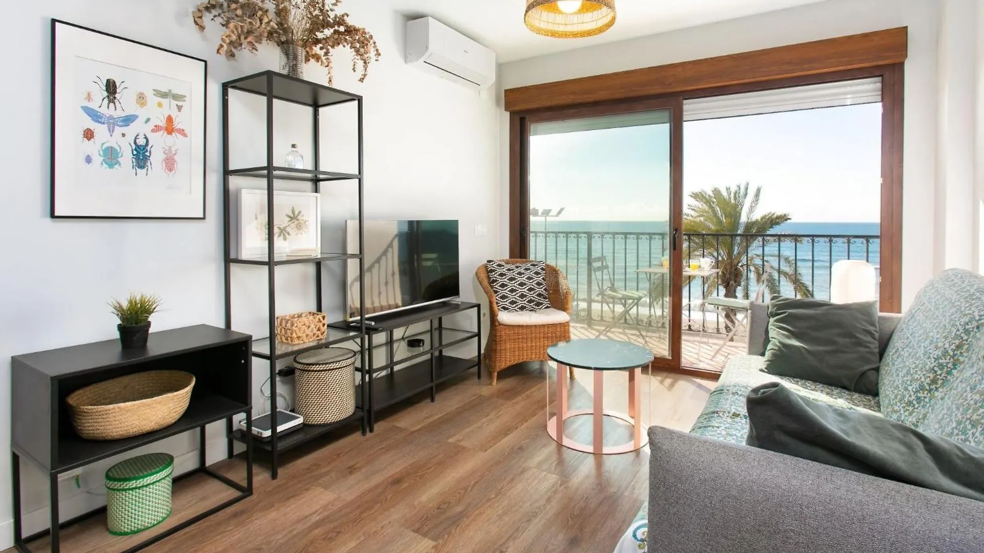 Apartment Rinconada Beachfront By Interhome رينكون ذي لا مْبيكتوري